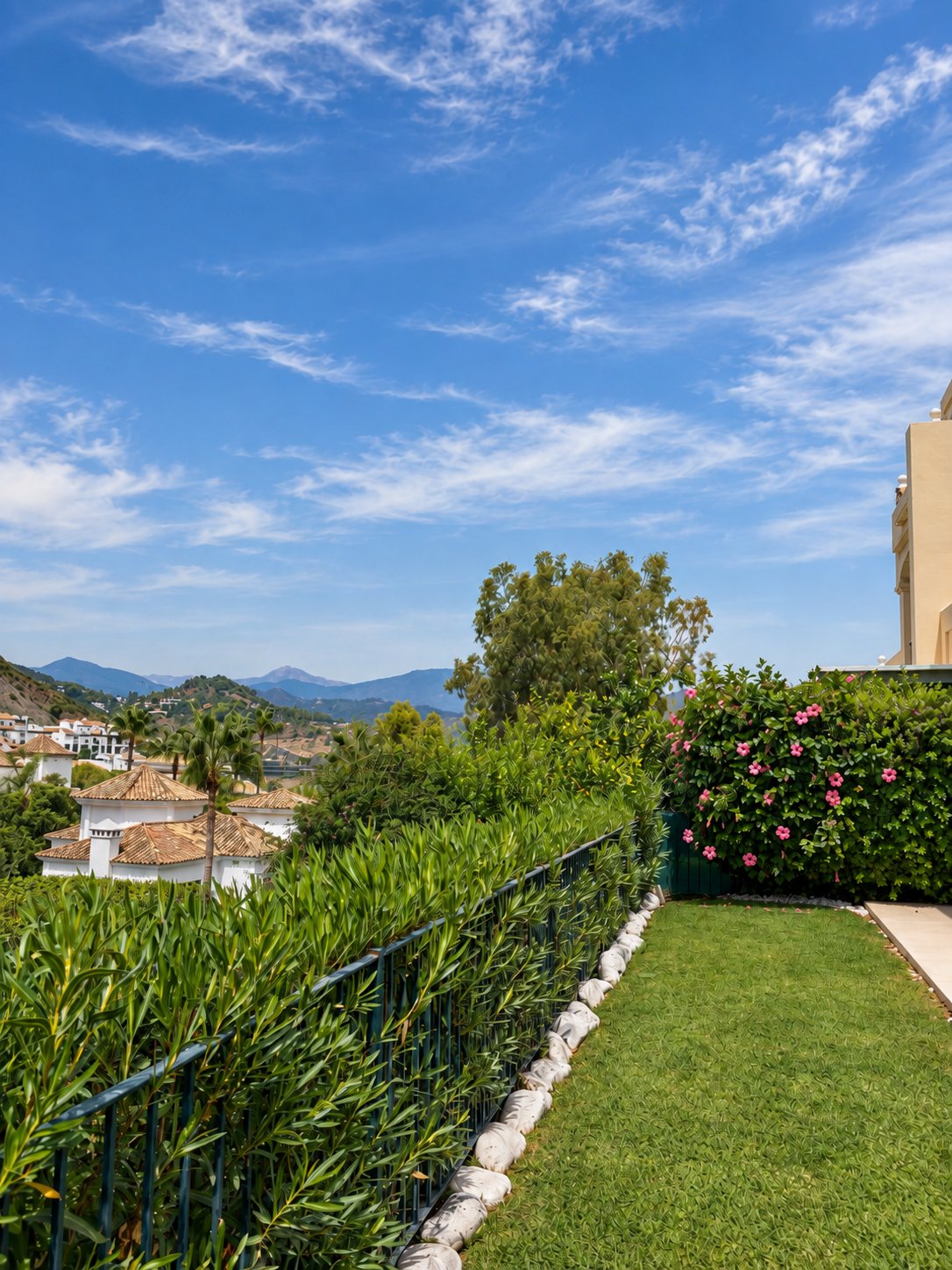 Apartment in Benahavis, Andalusia, Spain 1 - 18869327