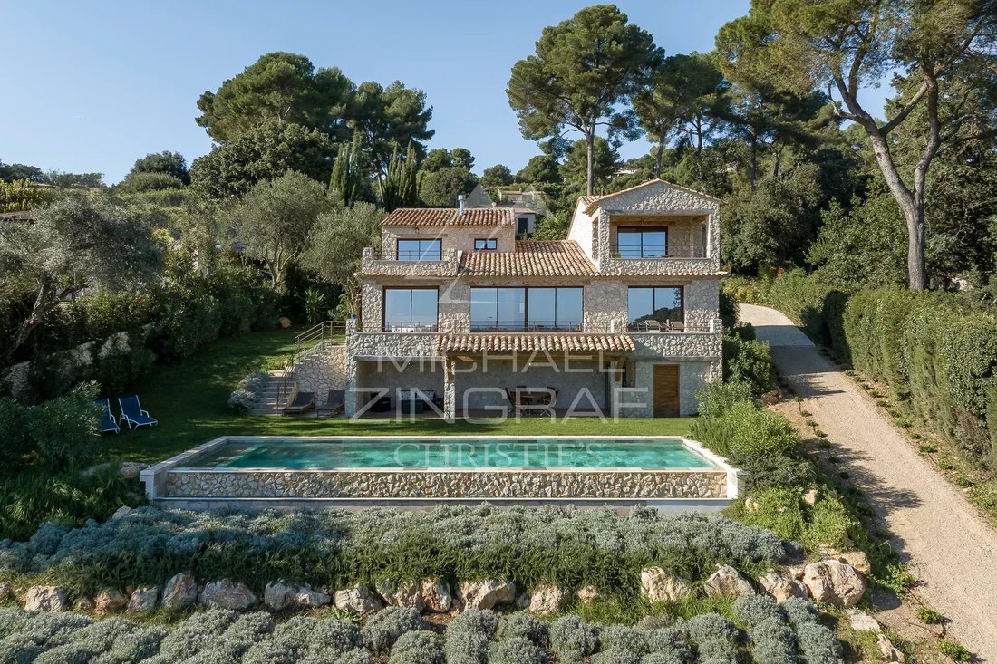 Villa in Quartiers Est les Salettes-Les Campons, La Colle-sur-Loup, France 1 - 12904725
