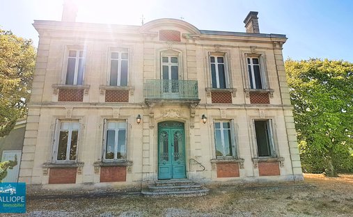 Castle in Margaux-Cantenac, Nouvelle-Aquitaine, France 1