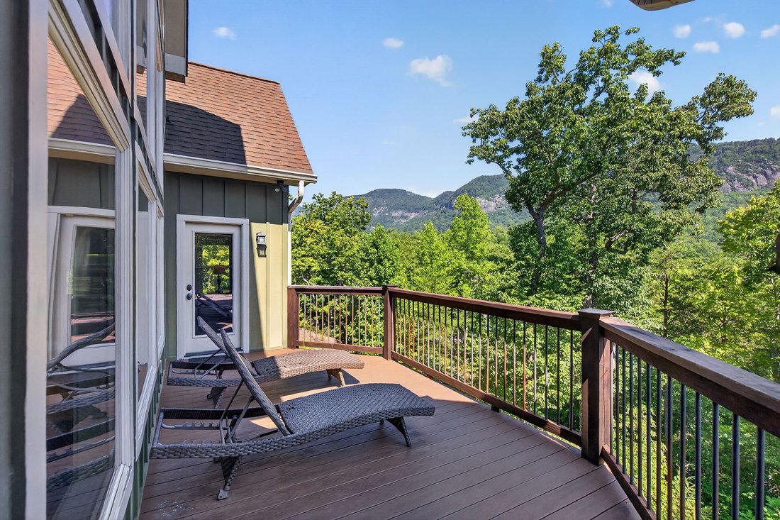 Maison à Lake Lure, Caroline du Nord, États-Unis 1 - 18869544