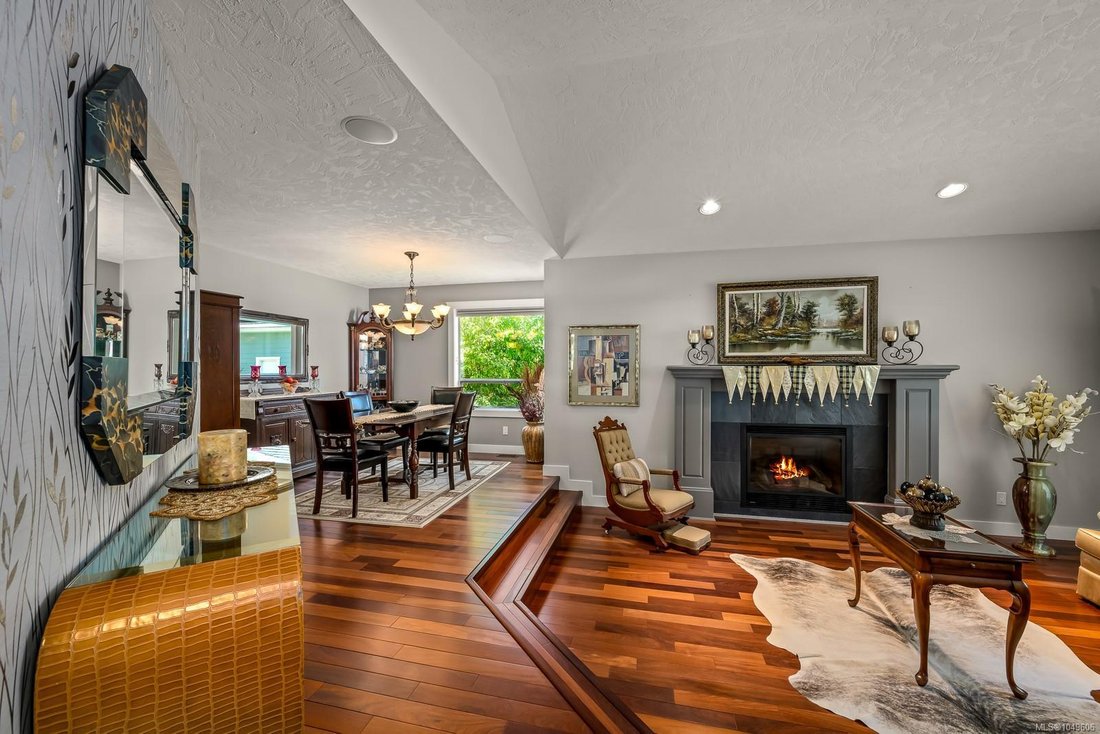 House in Comox, British Columbia, Canada 4 - 18869434