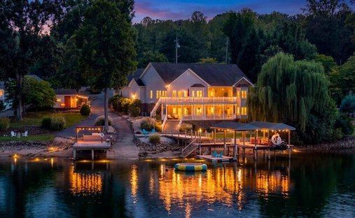 House in Hardy, Virginia, United States 1