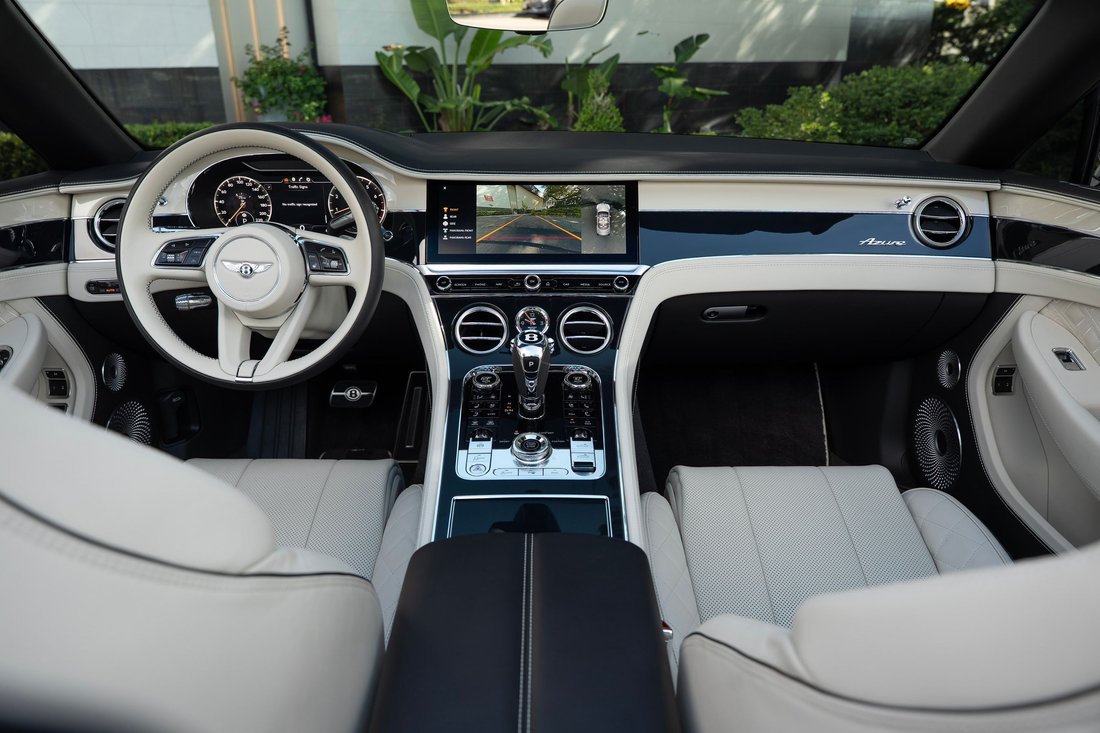 Cabriolet in Houston, TX, United States 4 - 18869664