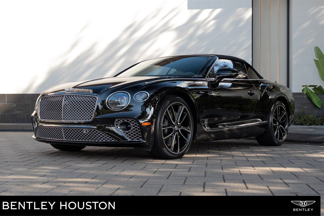 Cabriolet in Houston, TX, United States 1 - 18869664