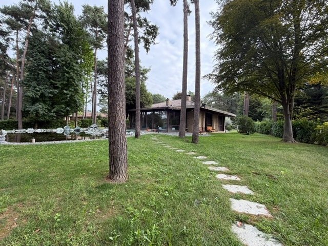Villa à Appiano Gentile, Lombardie, Italie 2 - 18153198