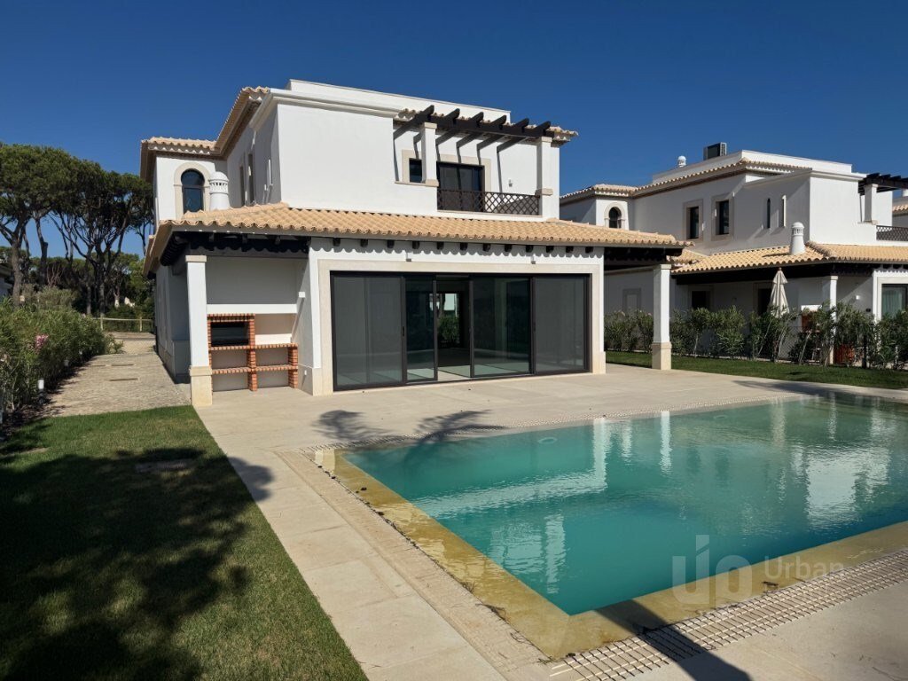 House in Olhos de Agua, Algarve, Portugal 1 - 16328767
