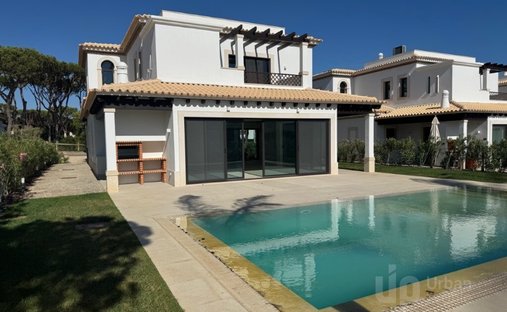 Casa a Olhos de Agua, Algarve, Portogallo 1