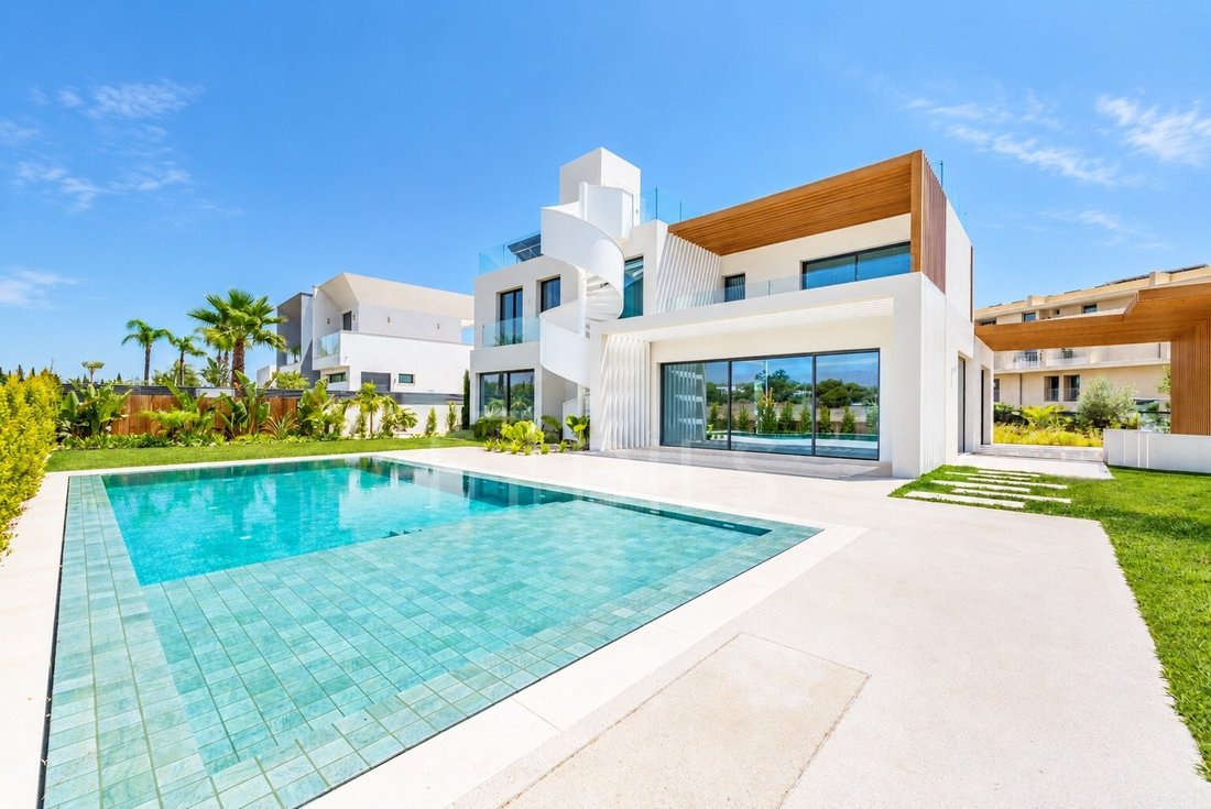 House in Vilamoura, Quarteira, Algarve 1 - 18578009
