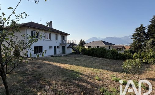 Casa a Bresson, Auvergne-Rodano-Alpi, Francia 1