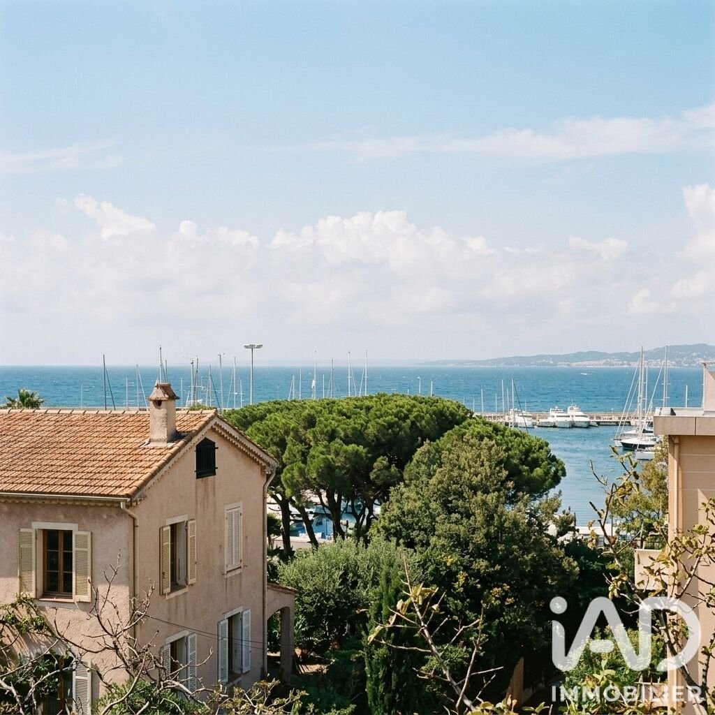 Apartment in Plateau Notre Dame Sud-Bord de mer-Beaurivage, Saint-Raphaël, France 1 - 18723283