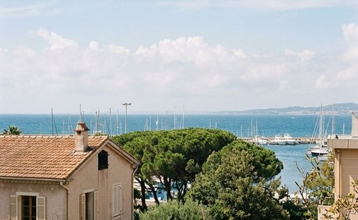 Appartamento a Altopiano Notre Dame Sud-Litorale-Beaurivage, Saint-Raphaël, Francia 1