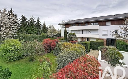 Appartamento a Plateau de Cazes, Vaucresson, Francia 1
