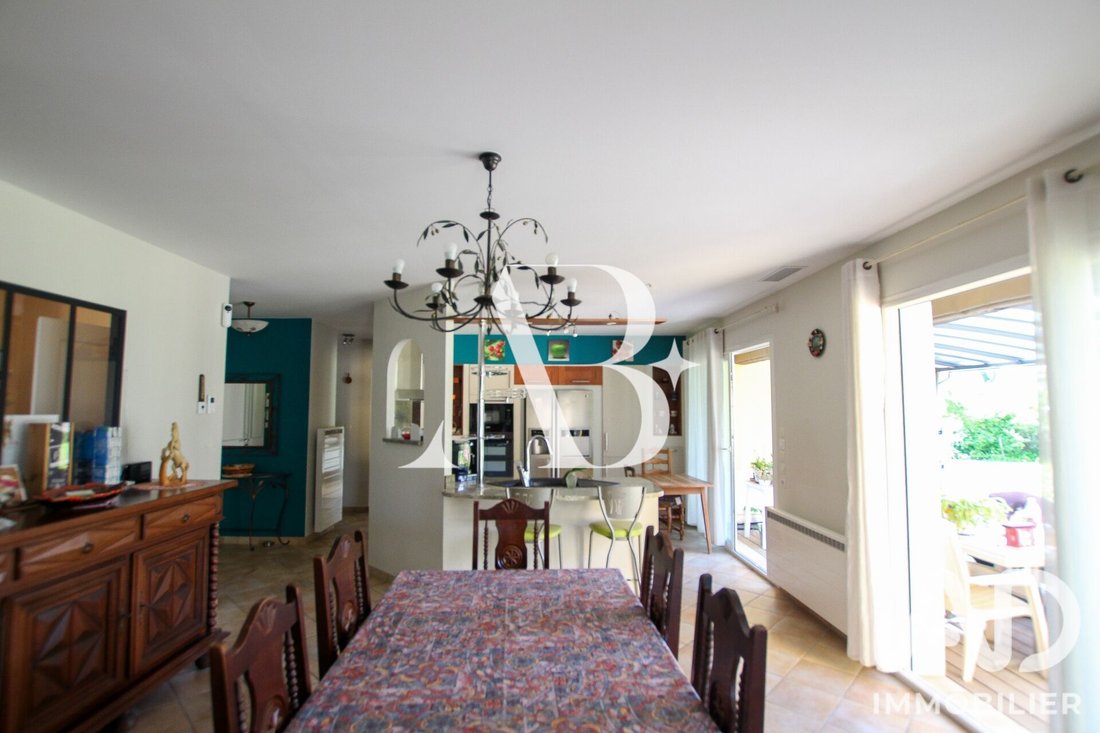 Maison à Saucats, Nouvelle-Aquitaine, France 3 - 18075461