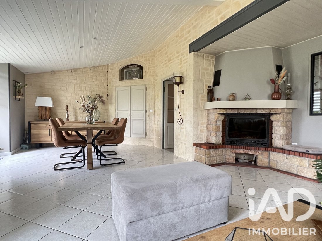 House in Saint-Agnant, Nouvelle-Aquitaine, France 4 - 18872231