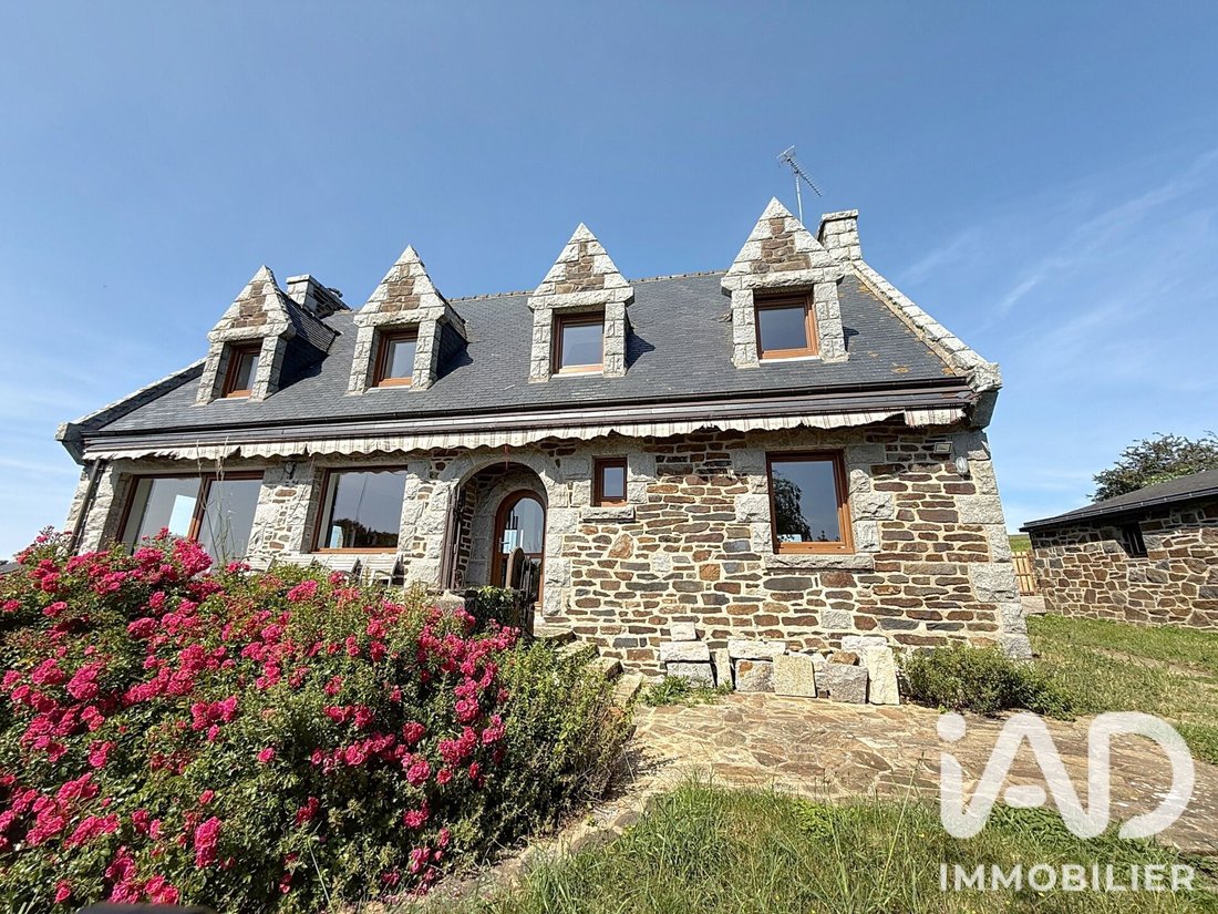 House in Pléneuf-Val-André, Brittany, France 1 - 18871972