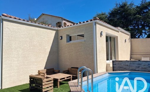 House in Balaruc-les-Bains, Occitania, France 1