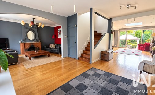 Maison à Barre-Ormesson, Deuil-la-Barre, France 1