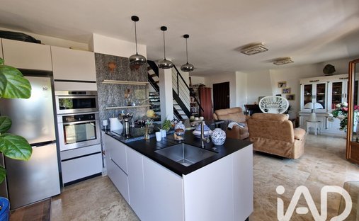 Apartment in Bandol, Provence-Alpes-Côte d'Azur, France 1
