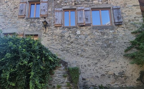 Haus in Bons-en-Chablais, Auvergne-Rhone-Alpen, Frankreich 1