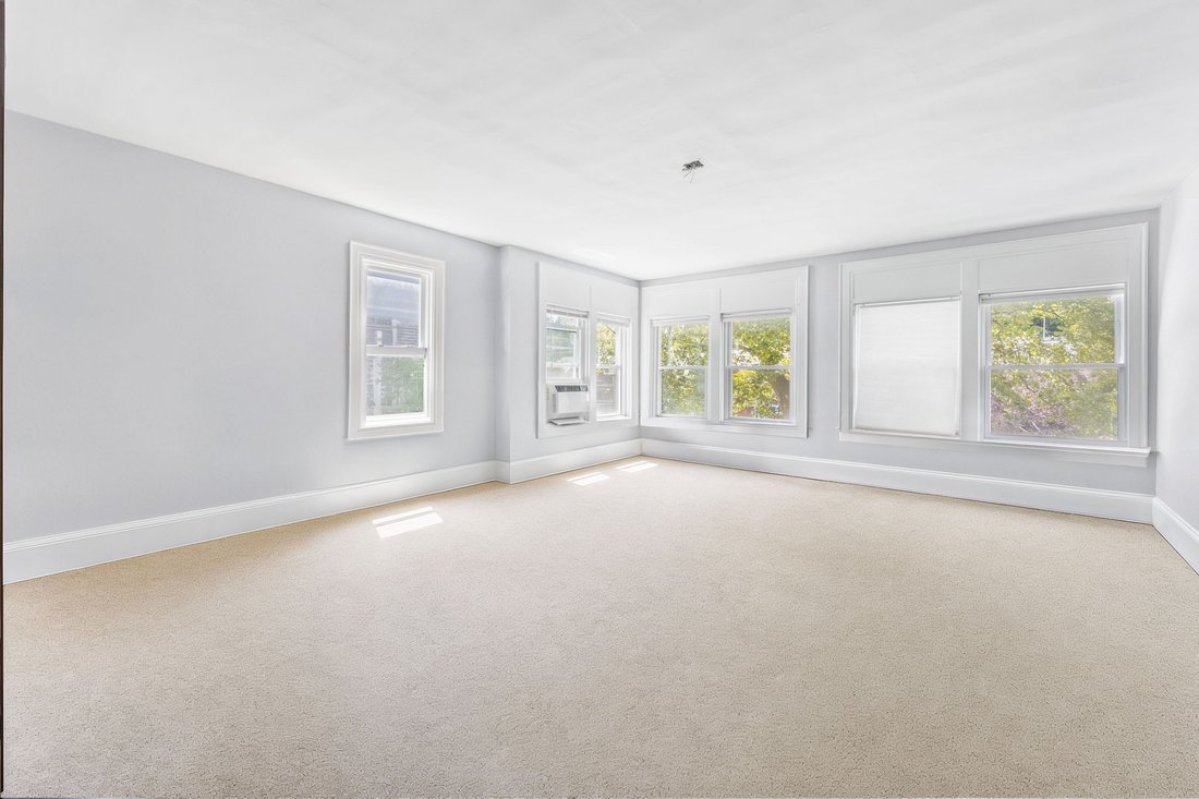 Apartment in New York, New York, United States 3 - 18869947