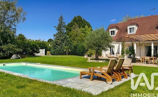 Haus in Santeny, Île-de-France, Frankreich 1