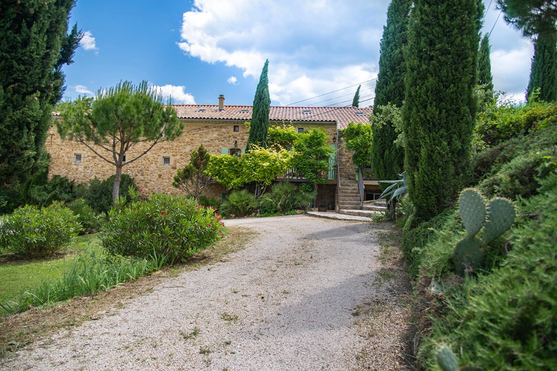 Villa in Sabran, Occitania, France 2 - 18870135
