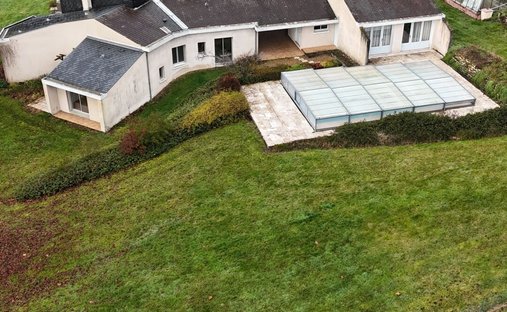 Maison à Langeais, Centre-Val de Loire, France 1
