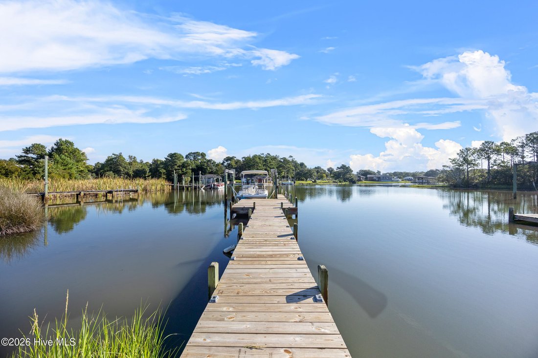House in North Topsail Beach, North Carolina, United States 3 - 17372478