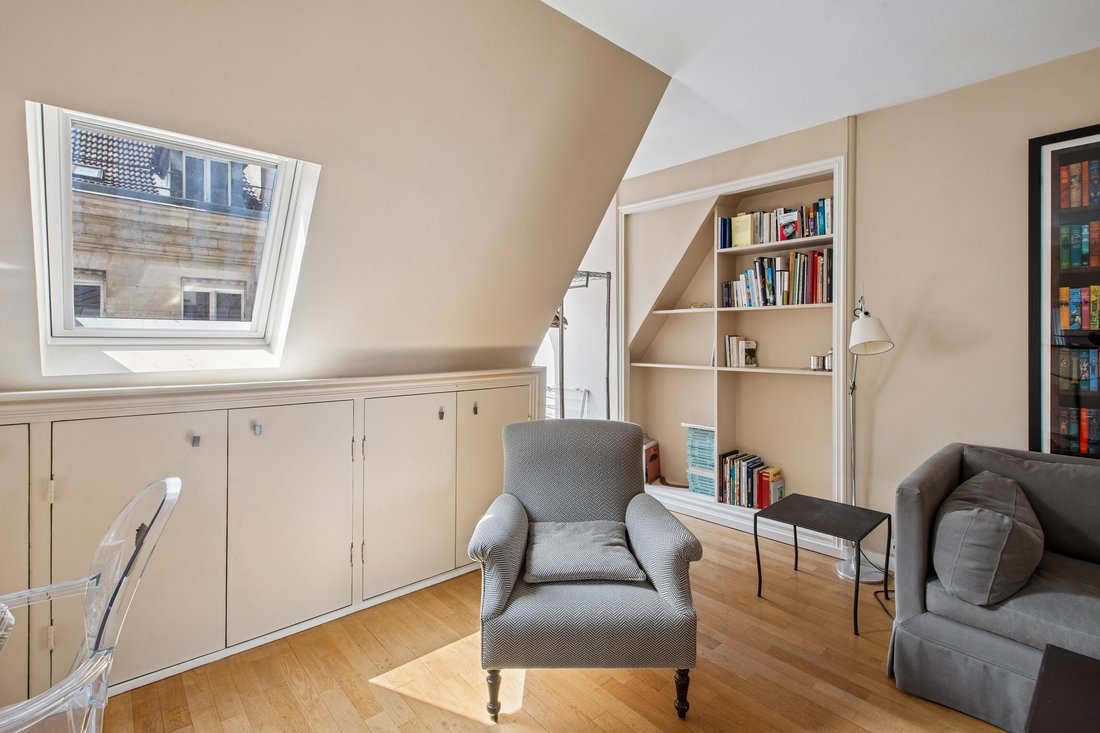 Apartment in Invalides, Paris 7e Arrondissement, Paris 2 - 18869942