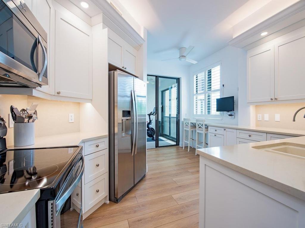 Condo in Naples, Florida, United States 3 - 18869909