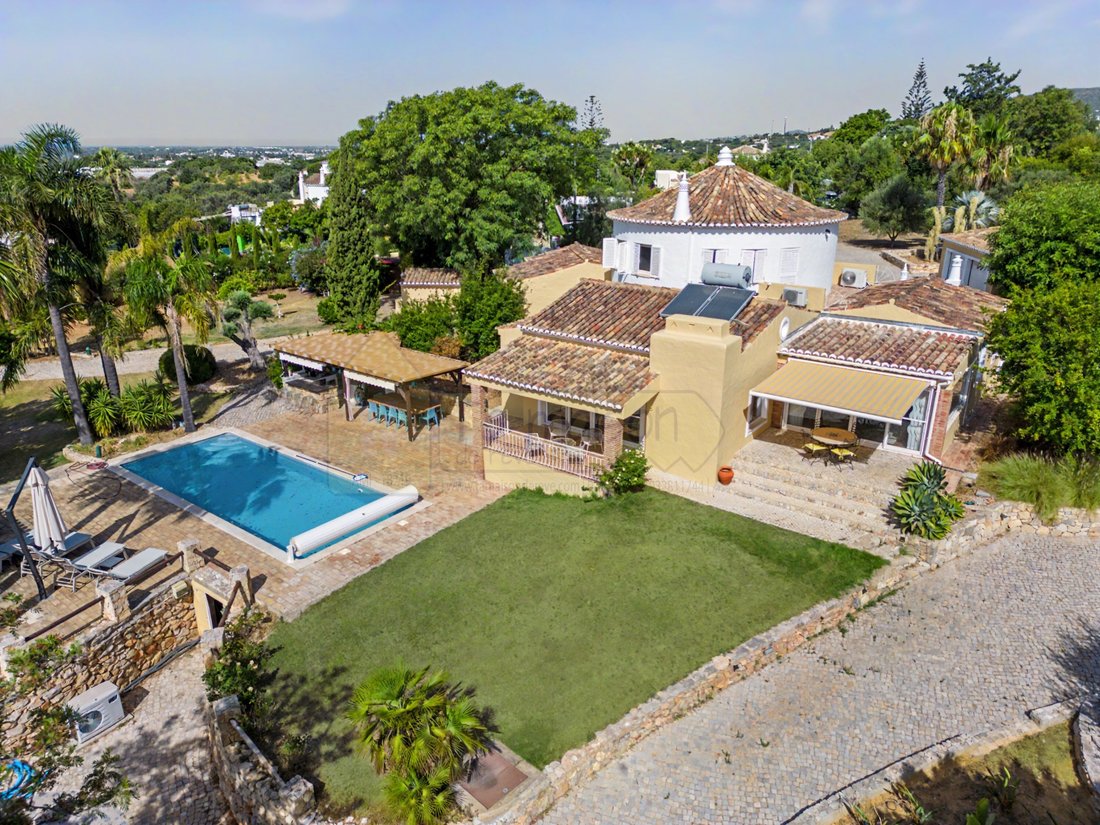 Casa en Santa Bárbara de Nexe, Algarve, Portugal 2 - 18869737