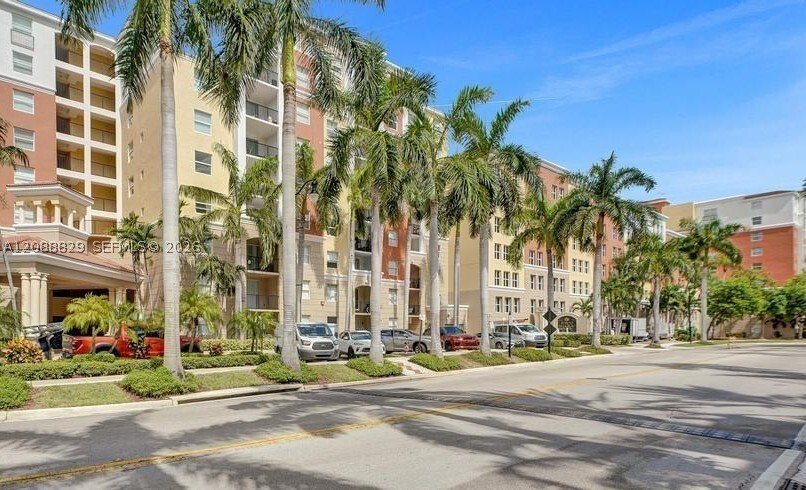 Condominio a Golden Beach, Florida, Stati Uniti 1 - 18869880