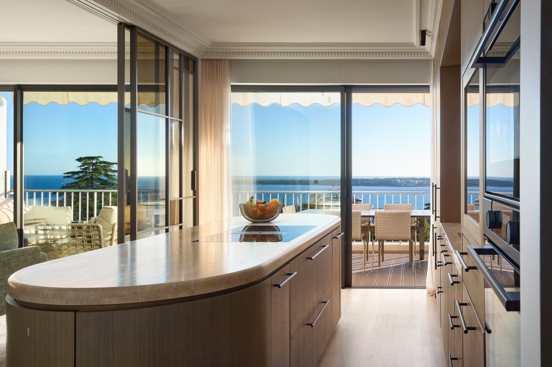 Apartment in Saint Nicolas, Cannes, France 5 - 18869953