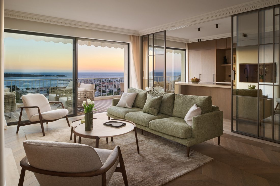 Apartment in Saint Nicolas, Cannes, France 1 - 18869953