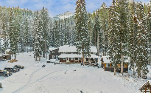 Haus in Golden, Britisch-Kolumbien, Kanada 1