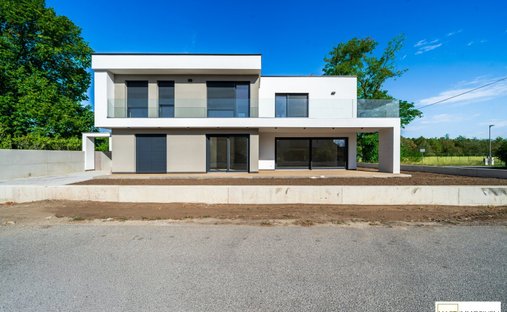 Haus in Strasshof an der Nordbahn, Niederösterreich, Österreich 1