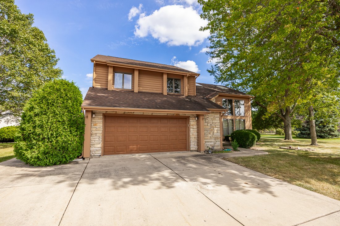 House in Naperville, Illinois, United States 3 - 18827896