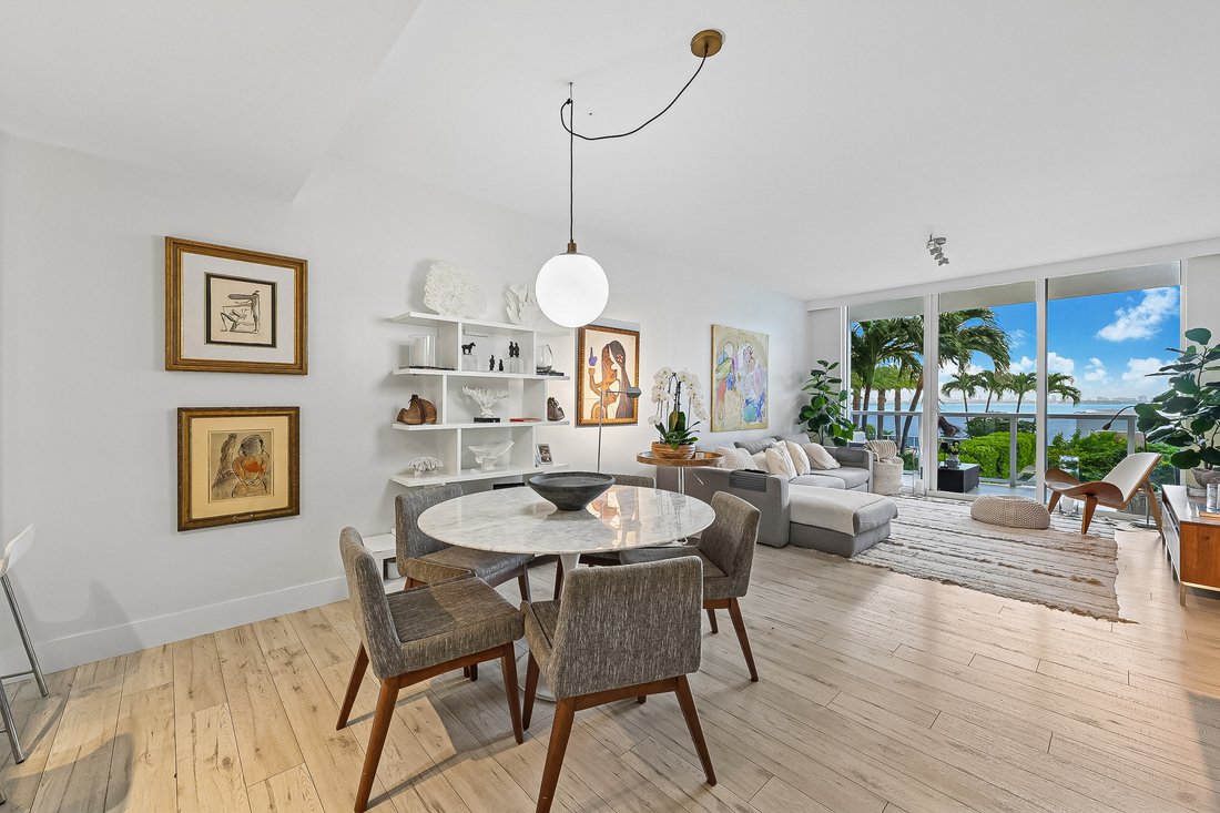 Condo in Miami, Florida, United States 3 - 18869945