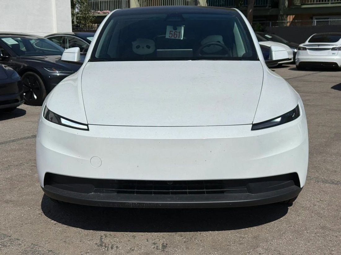 Suv in Azusa, CA, United States 2 - 18870065