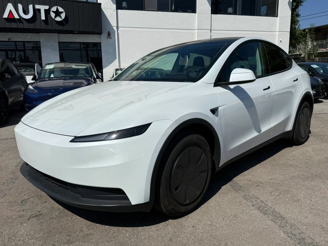 Suv in Azusa, CA, United States 3 - 18870065
