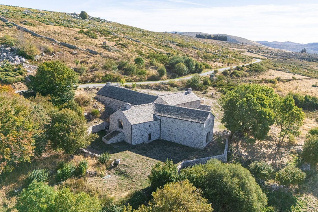 Villa in Pont de Montvert - Sud Mont Lozère, Occitania, France 2 - 18870119