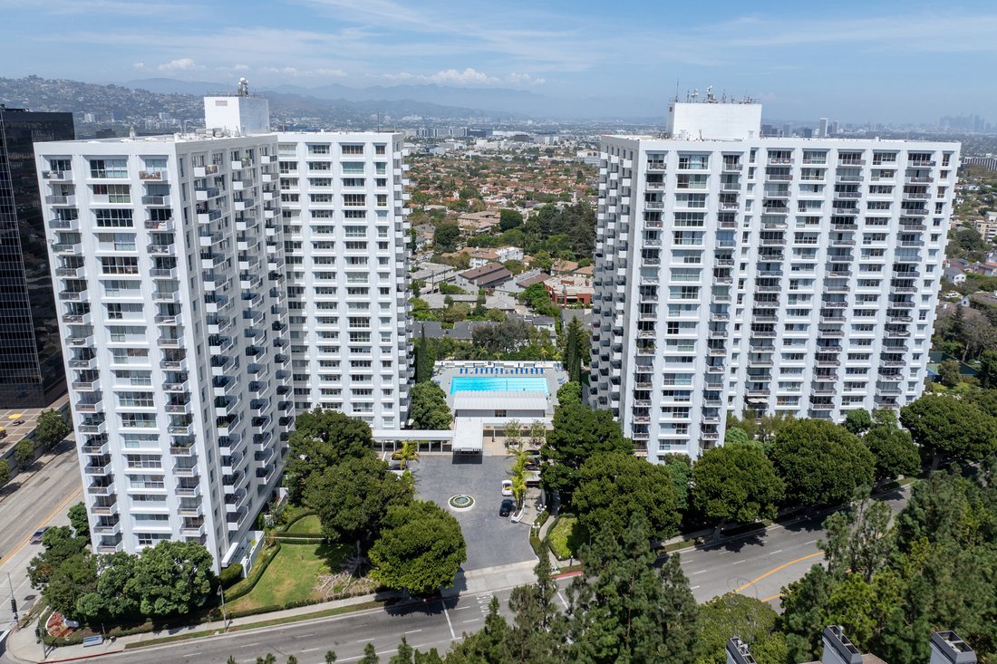 Condo in Los Angeles, California, United States 1 - 18870225