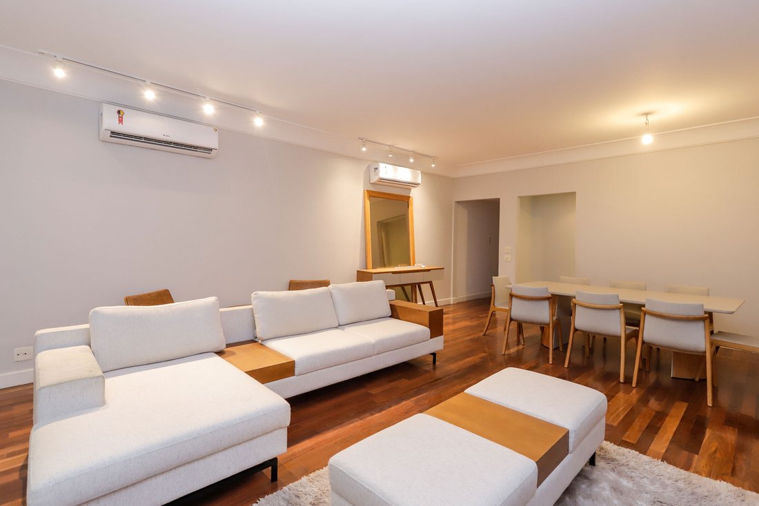 Apartment in Rio de Janeiro, State of Rio de Janeiro, Brazil 1 - 18870224