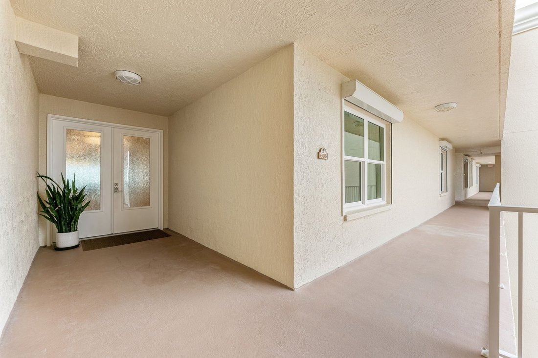 Condominio en Cocoa Beach, Florida, Estados Unidos 4 - 18870366