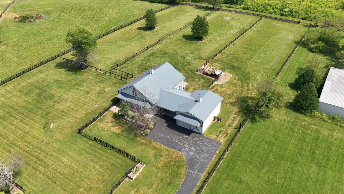 House in Simpsonville, Kentucky, United States 5 - 18870365