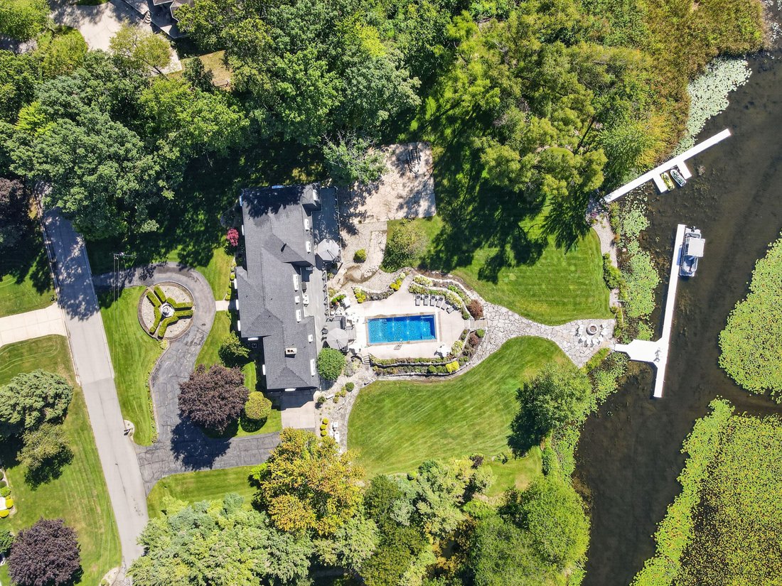 Casa a Elkhart, Indiana, Stati Uniti 4 - 18870362