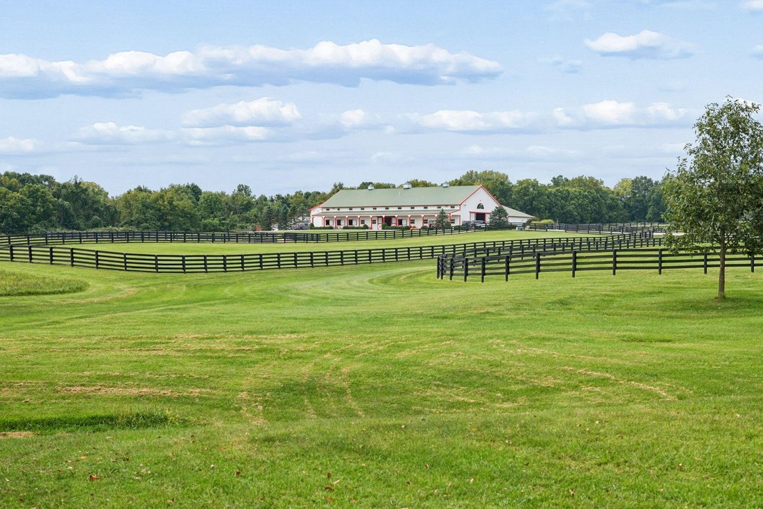 Terrain à Alexandria, Ohio, États-Unis 1 - 18870378
