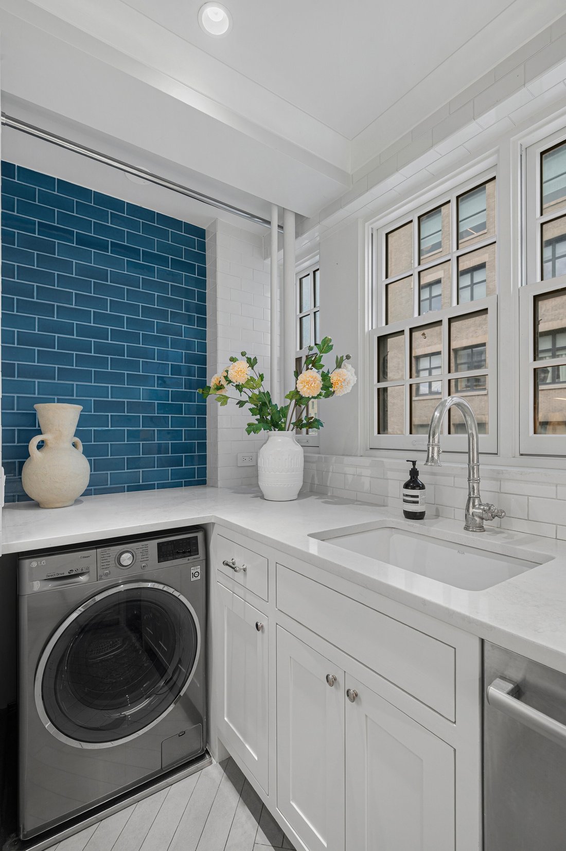 Co Op in New York, New York, United States 5 - 18868291