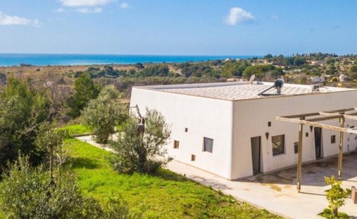 Villa à Salve, Pouilles, Italie 1