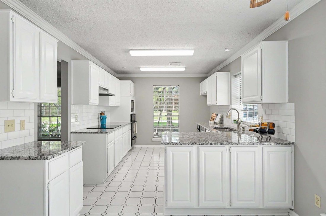 House in The Woodlands, Texas, United States 1 - 18874539